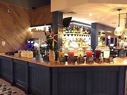 Waterside By Greene King Inns