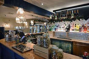 Waterside By Greene King Inns