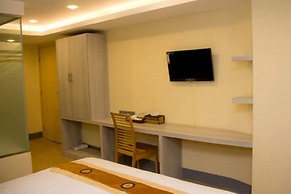 Hotel Mila Noa