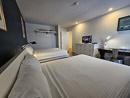 Cloud 9 Inn