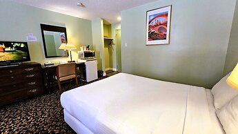 Cloud 9 Inn