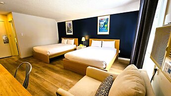Cloud 9 Inn