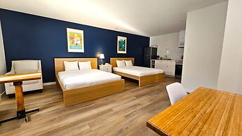 Cloud 9 Inn