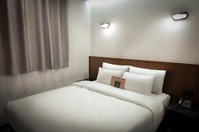 Lumia Hotel Myeongdong