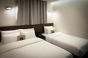 Lumia Hotel Myeongdong