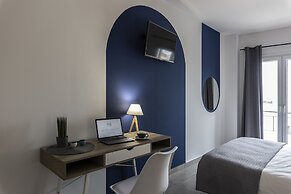 Hotel Kontes Comfort