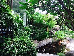 Huaymuang Apartment
