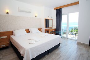 Nur Hotel