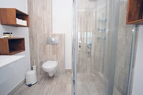 Nur Hotel