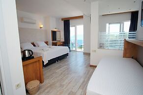 Nur Hotel