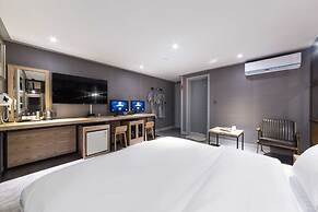 Hotel MARI