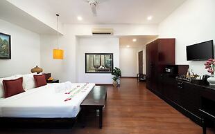 The Moon Residence & Spa