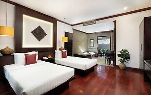 The Moon Residence & Spa