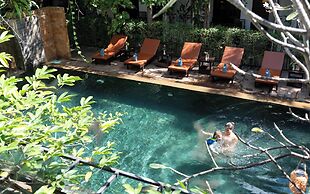 The Moon Residence & Spa