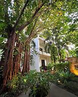 The Moon Residence & Spa