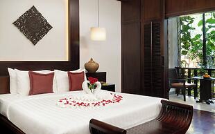 The Moon Residence & Spa