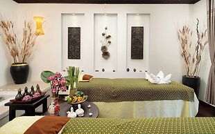 The Moon Residence & Spa
