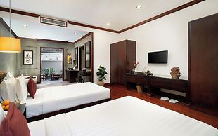 The Moon Residence & Spa