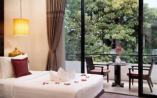 The Moon Residence & Spa