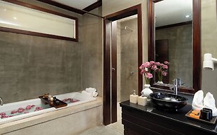 The Moon Residence & Spa
