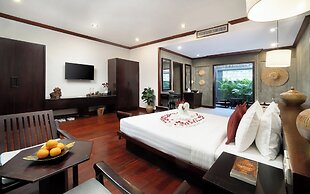 The Moon Residence & Spa