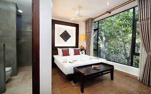 The Moon Residence & Spa