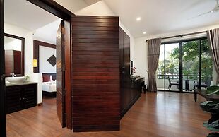 The Moon Residence & Spa