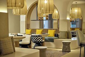 Cala Ponte, a Tribute Portfolio Hotel
