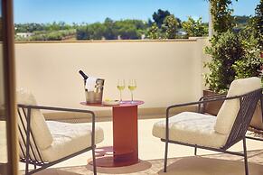 Cala Ponte, a Tribute Portfolio Hotel