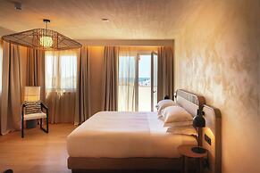 Cala Ponte, a Tribute Portfolio Hotel