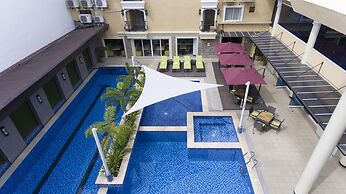 Villa Caceres Hotel