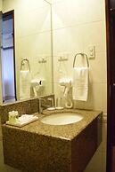 Villa Caceres Hotel