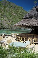 Sangat Island Dive Resort