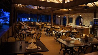 Sangat Island Dive Resort