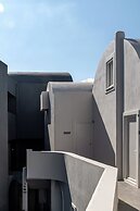 West East Suites