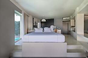 West East Suites