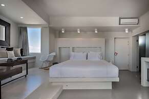 West East Suites