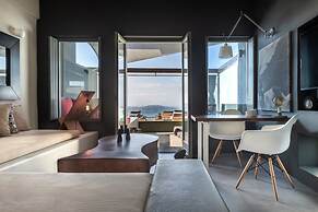 West East Suites