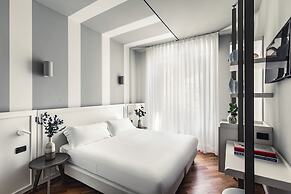 SeeBay Hotel