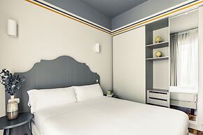 SeeBay Hotel