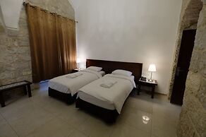 St. George’s Cathedral Pilgrim Guesthouse – Jerusalem