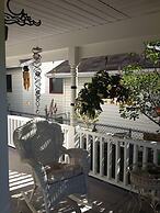 Elevate Rooms Harmony House B&B