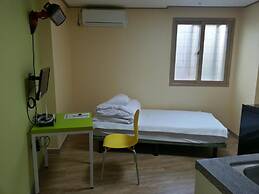 Cheonggye Haus