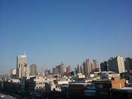 Cheonggye Haus