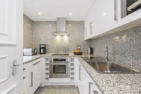 Mayfair House