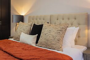 Mayfair House