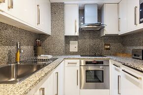 Mayfair House