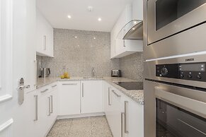 Mayfair House