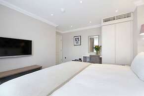 Ashburn Court