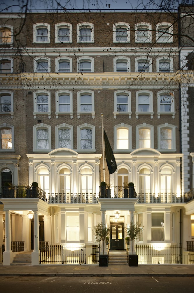 Claverley Court